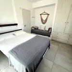 Quiet 3-bedroom Sea View House With Shared Pool Casa de Férias Marmara