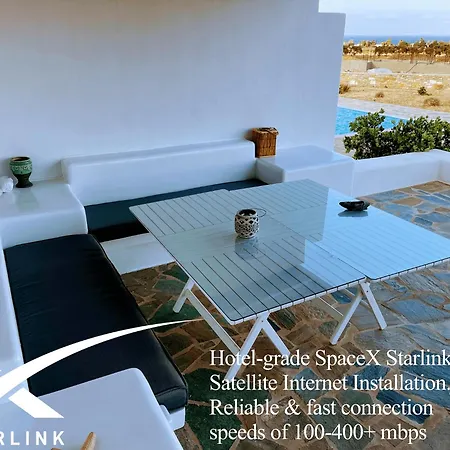 Feriehus Quiet 3-bedroom Sea View House With Shared Pool