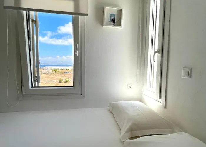 Quiet 3-bedroom Sea View House With Shared Pool Tatil Evi *