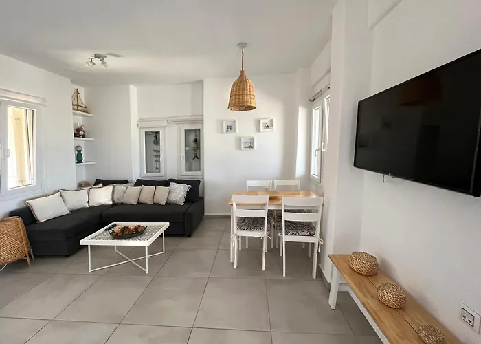 Quiet 3-bedroom Sea View House With Shared Pool Tatil Evi Mármara