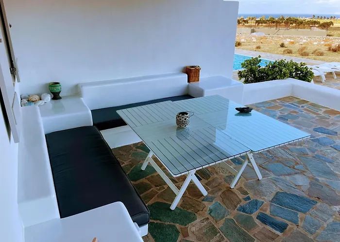 Tatil Evi Quiet 3-bedroom Sea View House With Shared Pool *